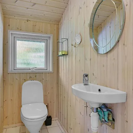 Three-bedroom In Vaggerlose Bøtø By